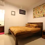 Bali Roomie