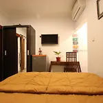 Bali Roomie