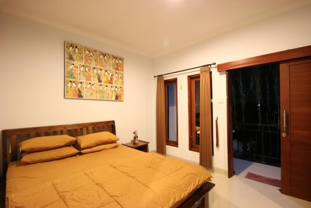Bali Roomie Wisma tamu Seminyak (Bali)